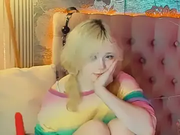Stripchat Sex Cam of EmilyAngells