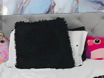 Stripchat Best Webcam of luluubloomm