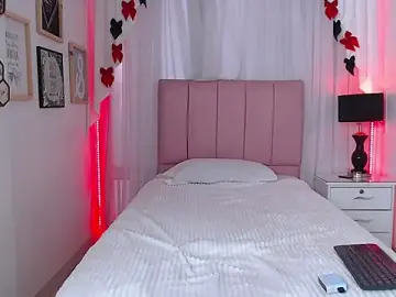 Stripchat Best live sex cam show of Ivyy_Crystal