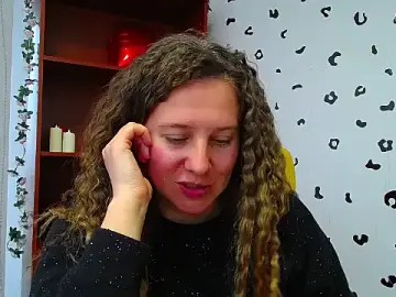 Stripchat Live Sex Cam of Nionelly