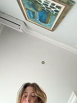 Stripchat Adult Webcam of curvyflawless