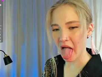 Stripchat Watch Live Sex Cams of MaireLanda