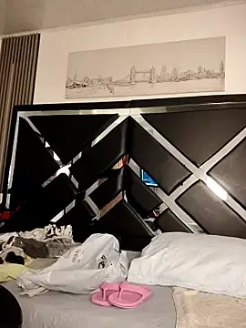 Stripchat Free Porn Cam of Natasha_miilf