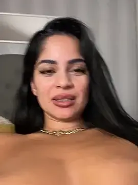 Stripchat Live Sex Cam of _adelle
