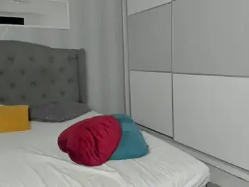Stripchat Live Sex Cam of _adelle