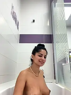 Stripchat Sex Cam of _adelle