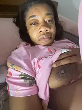 Stripchat Sex Cam of _yisela_