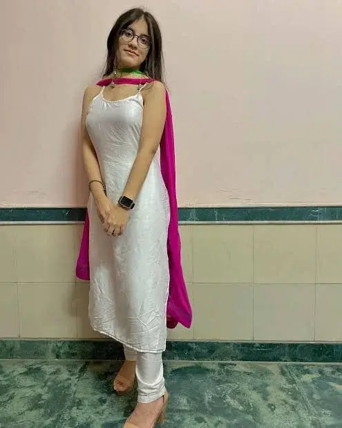 Aysha59