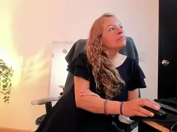 Stripchat Live Sex of Ivonne_4