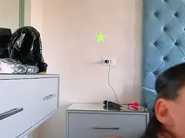 Stripchat Watch Live Sex Cams of Theowonder