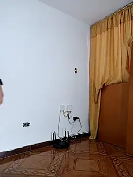 Stripchat Live Sex Cam of Amber_Etan