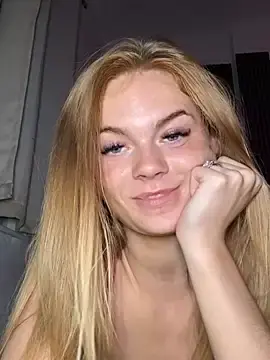 Stripchat Sex Cam of TaliaWhiteX