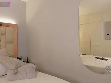 Stripchat Live Sex of lilyth_bloom