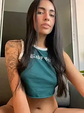 Stripchat Live Porn of DaphneUwu