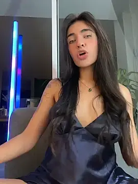 Stripchat Best live sex cam show of DaphneUwu