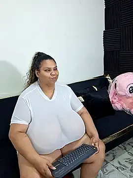 Stripchat Live Sex Cam of Lynn_Jones