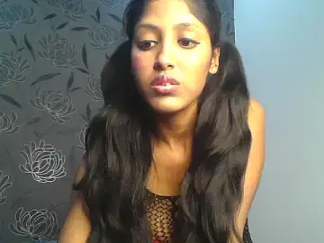 Stripchat Free Live Porn of Pari_lovers