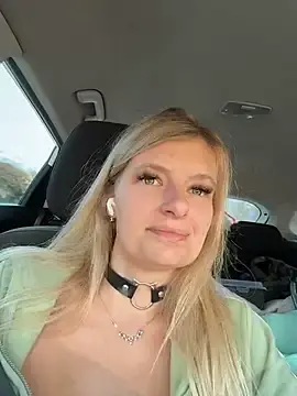 Stripchat Sex Cam of Betsy