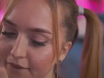 Stripchat Live Sex of ElyssawetXX