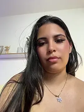 Stripchat Live Sex Cam of shainadavis