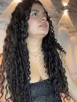 Stripchat Adult Webcams of Yassy_vazquez