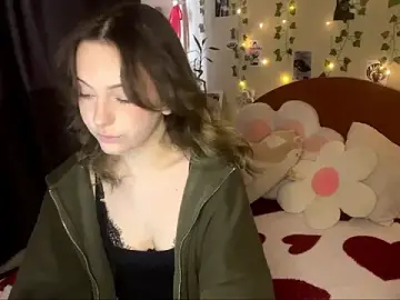 Stripchat Sex Cam of cherryscrush