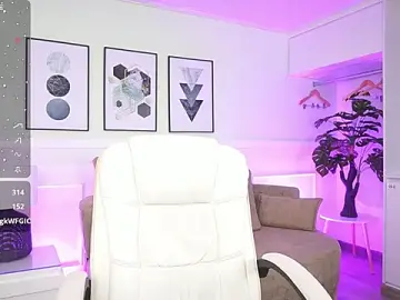 Stripchat Free Porn Cam of MaddyWattson