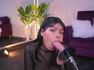 Stripchat Adult Webcam of CailynBrowm