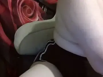 Stripchat Live Sex of AverageRose
