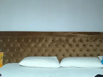 Stripchat Best live sex cam show of Aylinhoney08