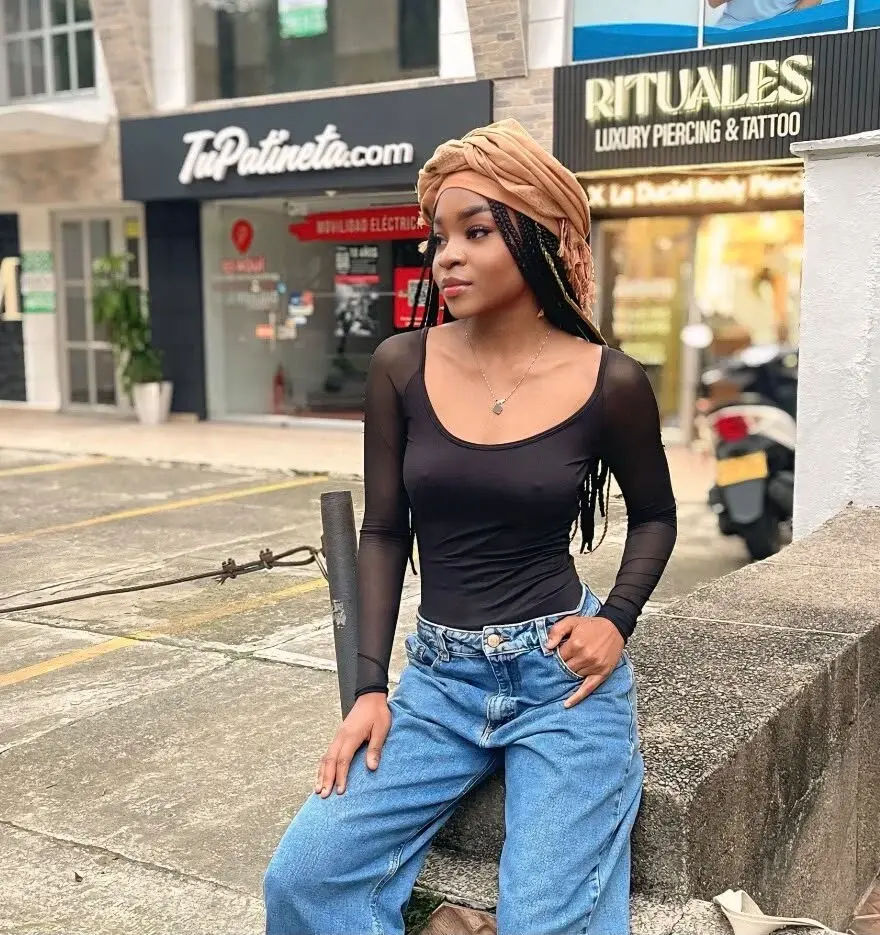 BritanySantos19