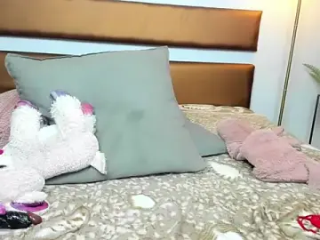 Stripchat Adult Webcam of KatniseBabe