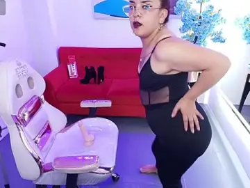 Stripchat Live Sex Cam of Amber_soul
