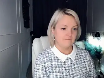 Stripchat Free Porn Cam of Juarnea