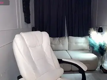 Stripchat Live Sex Cam of Juarnea