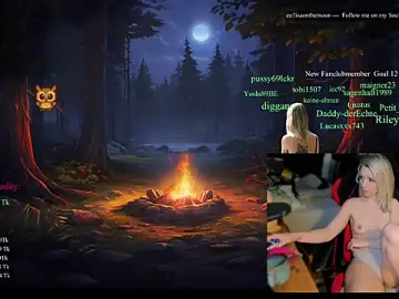 Stripchat Best Webcam of Lisaonthemoon