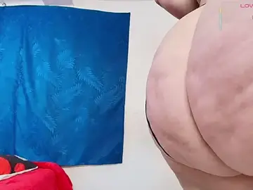 Stripchat Free Porn Cam of dominant_hipss