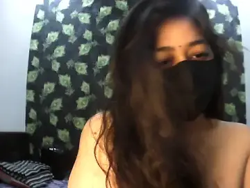 Stripchat Sex Cam of Yoursnandini8
