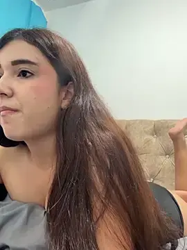 Stripchat Live Sex of mia_cooper_24