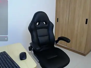 Stripchat Adult Webcams of karoll_marquez