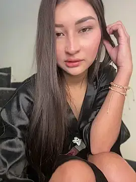 Stripchat Sex Cam of Aylin-fire
