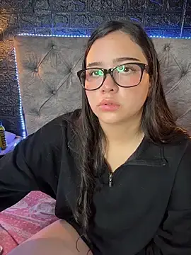 Stripchat Live Sex Cam of Paloma__LS