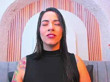 Stripchat Free Live Porn of violet_scott_
