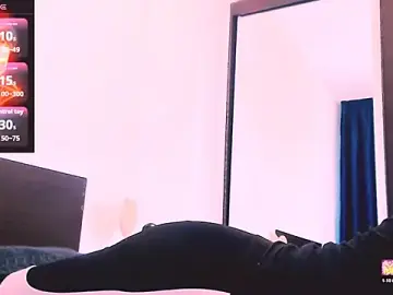 Stripchat Live Porn of _magic_smile_11