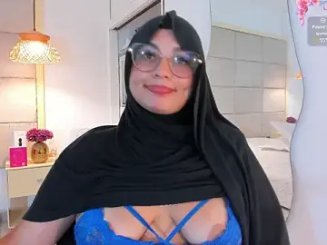 Stripchat Live Sex Cam of _anjum_