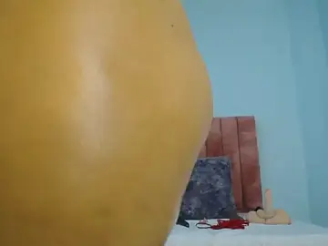 Stripchat Watch Live Sex Cams of nana_levy