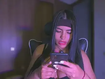 Stripchat Free Live Porn of Layla_Nicols