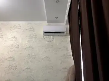 Stripchat Free Porn Cam of NisanaUwu
