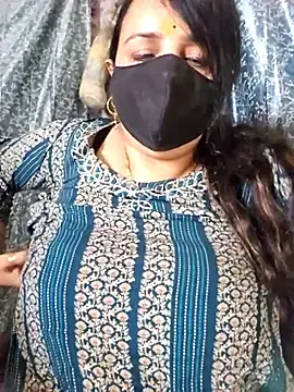 Stripchat Adult Video Chat of cute-tanvi