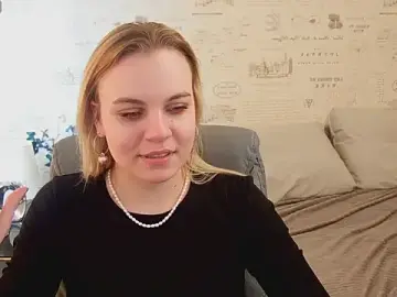 Stripchat Best Webcam of Glow_Margo